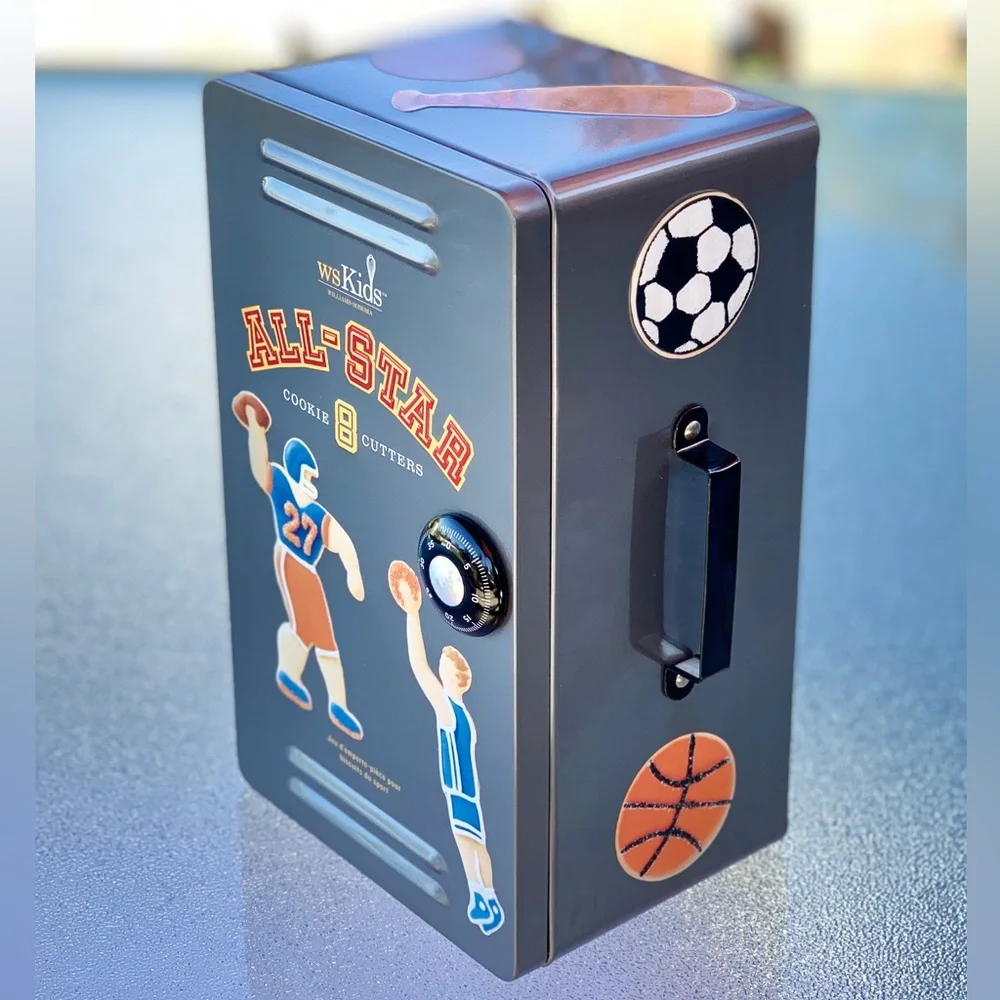 Williams-Sonoma All-Star Sports 8 Cookie Cutter Set in Sports Locker Design Tin